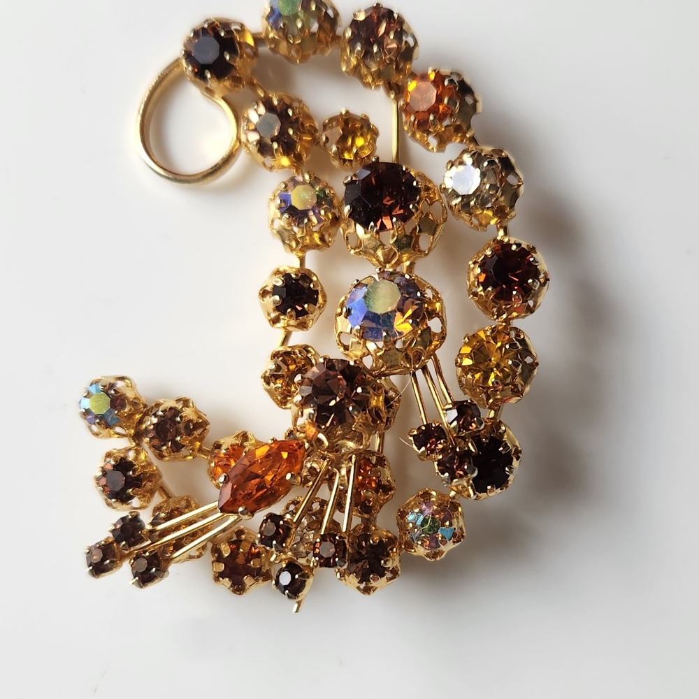 Vintage Goldtone Crystal Brooch Pin